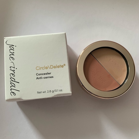 jane Iredale concealer, flawless finish circle Delete 2 - Picture 11 of 12
